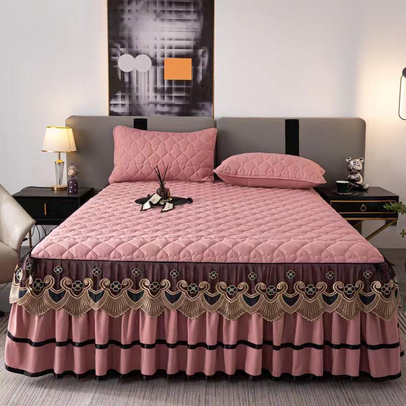 Royal Velvet Bedsheet Set – Luxury Soft Bedding for Elegant Bedrooms