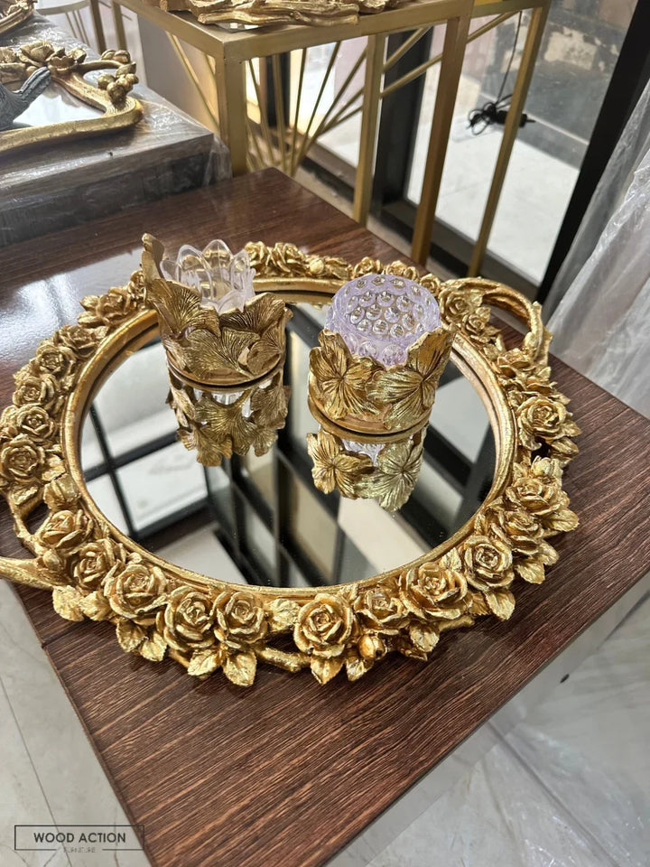 Tray 005